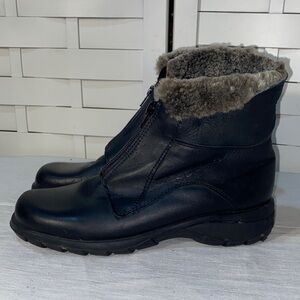 Martino Frosty Black Leather Shearling Lined Winter Boots SZ 10 Made in Canada